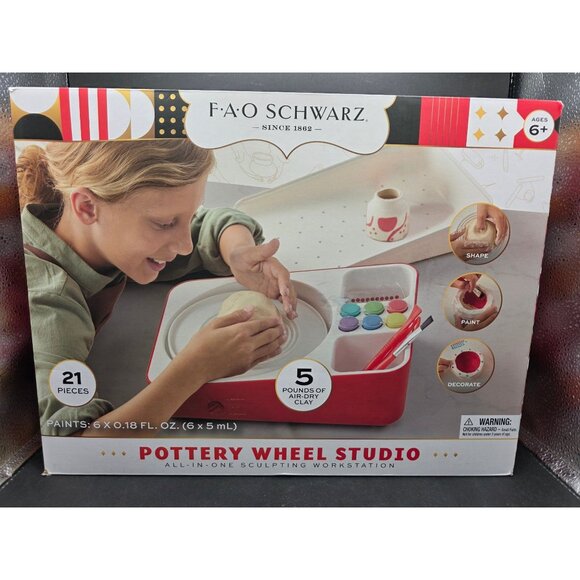 FAO Schwarz Other - FAO Schwarz Pottery Wheel Studio 21-Piece All-In-One Sculpting Workstation 6+